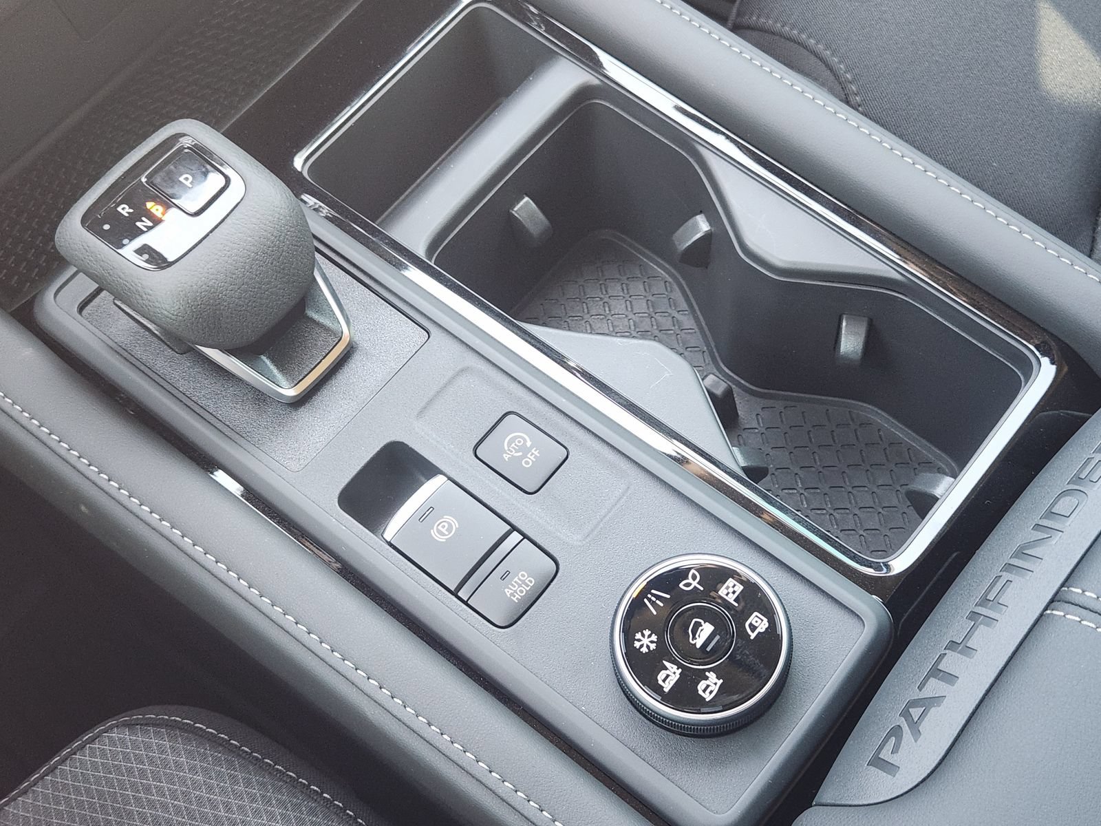 New 2026 Nissan Pathfinder SV AWD/4WD image 19