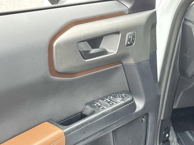 Used 2025 Ford Bronco Sport Outer Banks w/ Outer Banks Tech Package+ AWD/4WD image 17