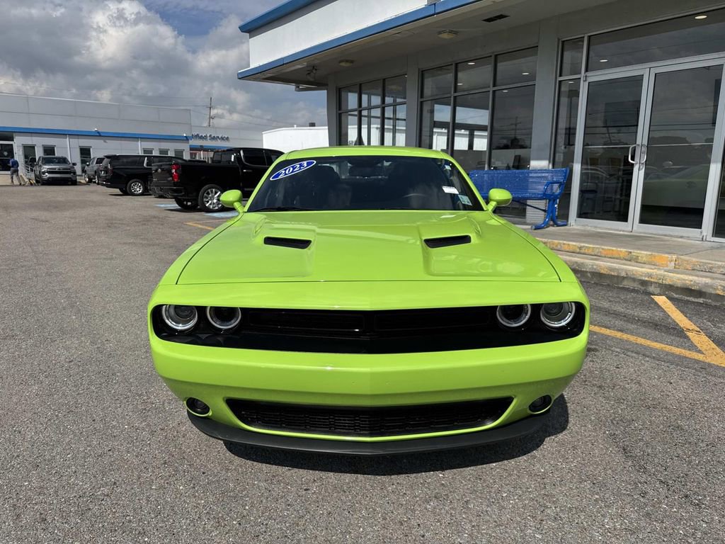 Used 2023 Dodge Challenger SXT w/ Blacktop Package image 2