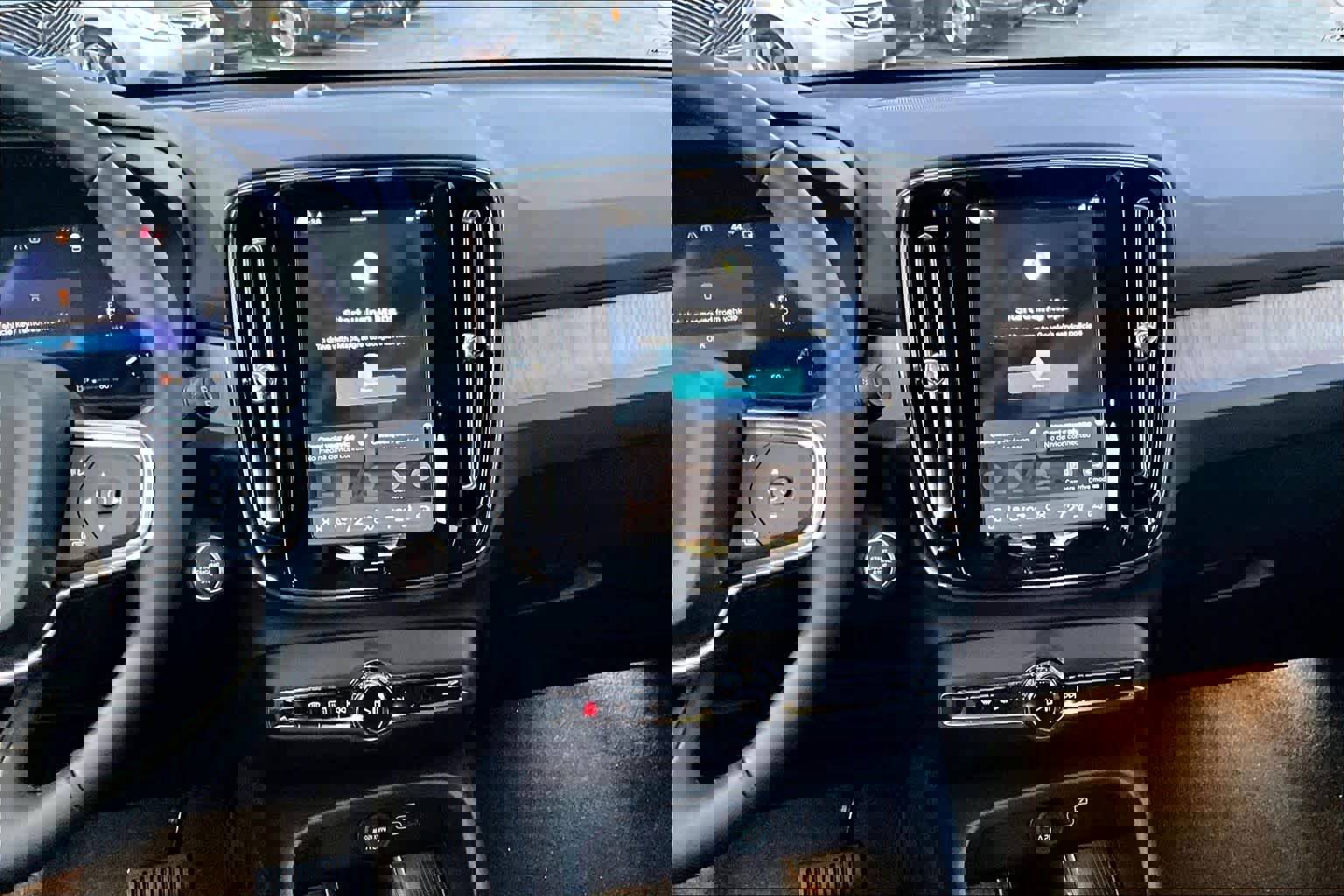 New 2026 Volvo XC40 B5 Plus w/ Protection Package Premier image 8