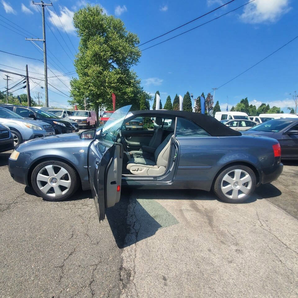 Used 2005 Audi A4 3.0 AWD/4WD image 9
