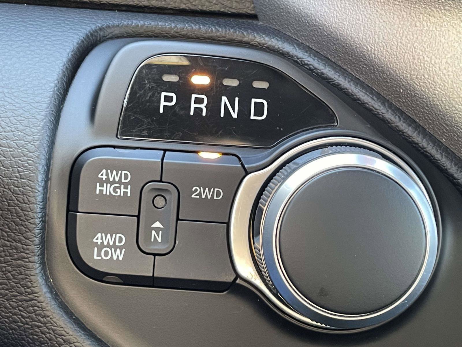 Used 2024 RAM 2500 Big Horn w/ Bed Utility Group video 5