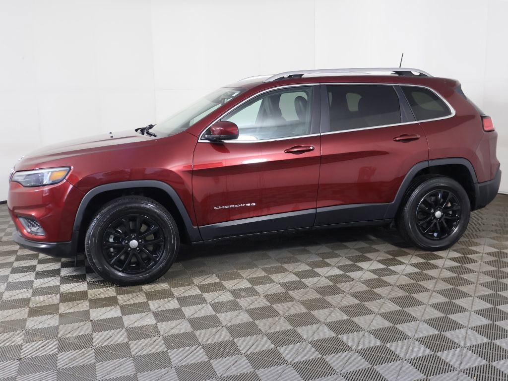 Used 2021 Jeep Cherokee Latitude Lux w/ Comfort/Convenience Group AWD/4WD image 15
