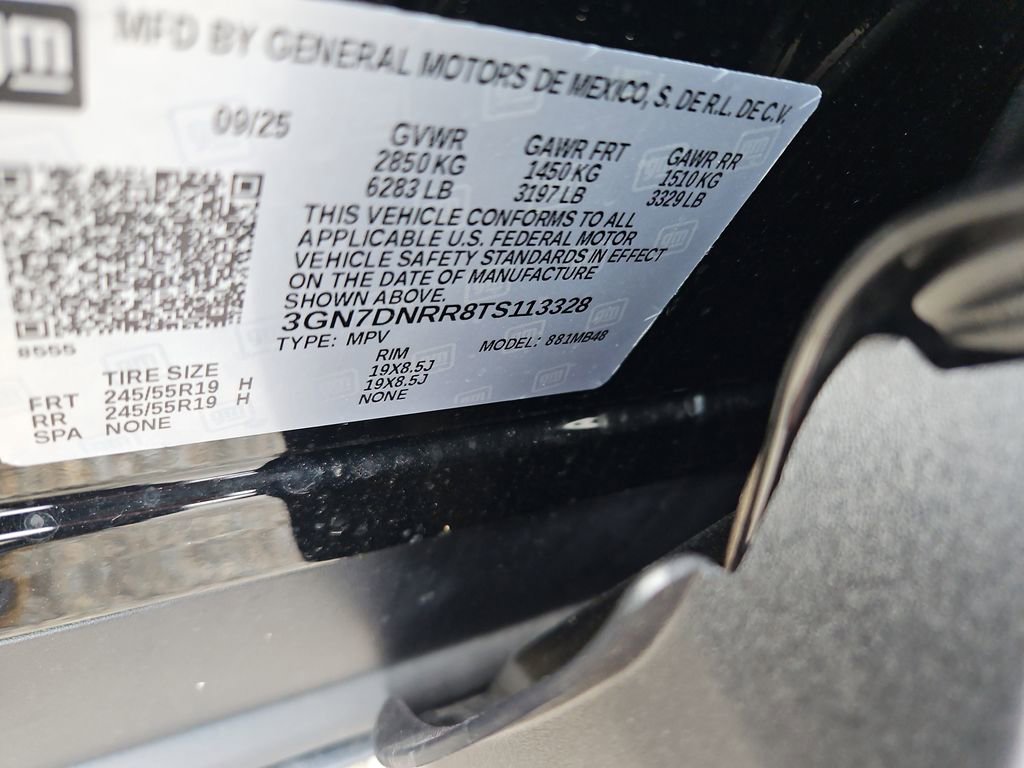 New 2026 Chevrolet Equinox EV LT image 7