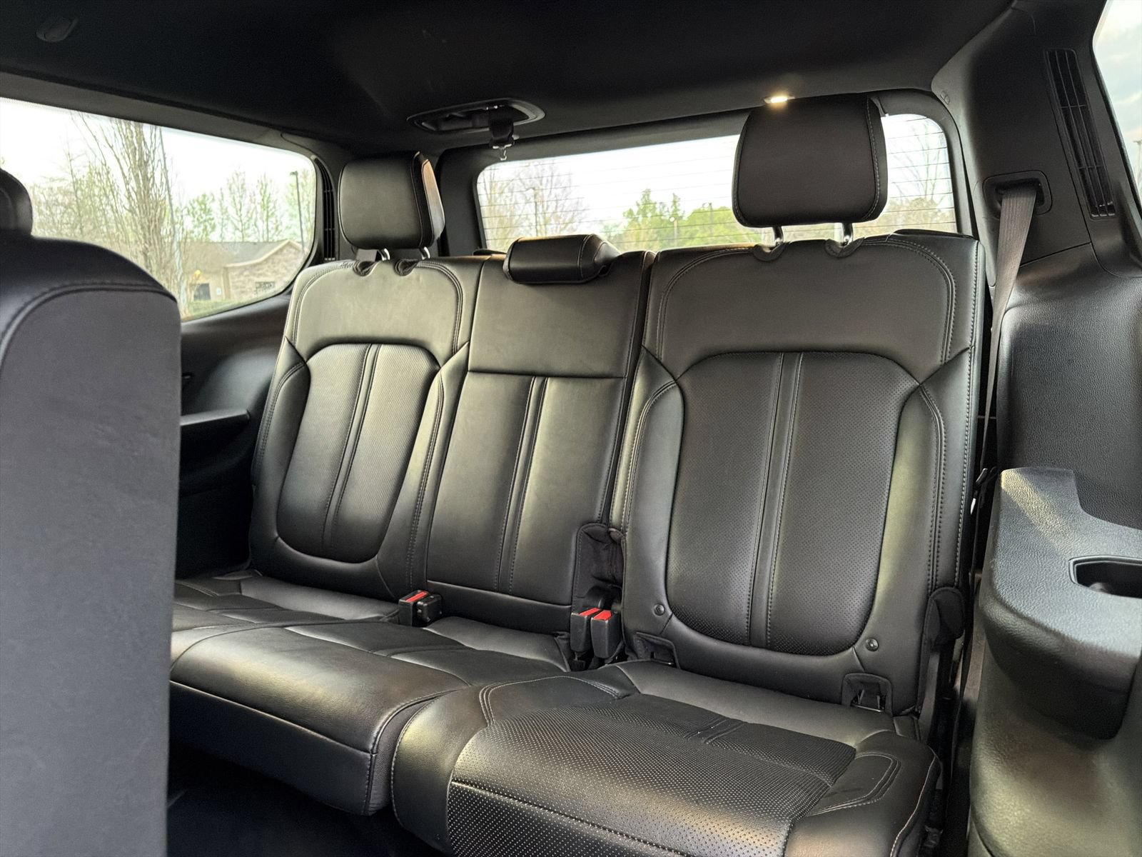 Used 2024 Jeep Wagoneer Series II w/ Flexible Seating Group RWD image 14