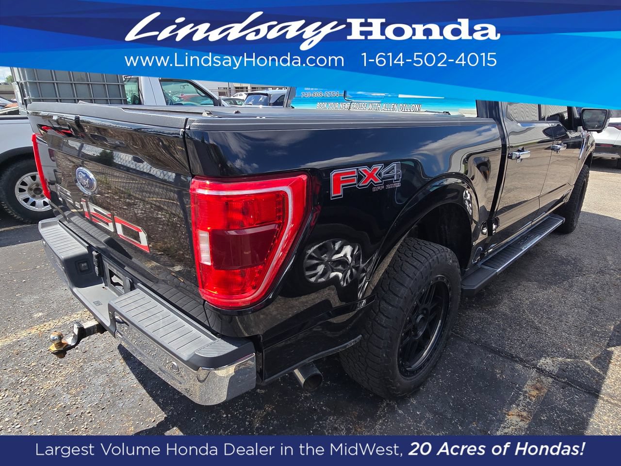 Used 2021 Ford F150 XLT w/ Equipment Group 302A High AWD/4WD image 3