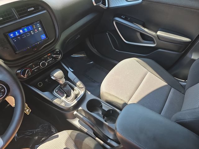Used 2022 Kia Soul LX w/ Technology Package FWD image 29