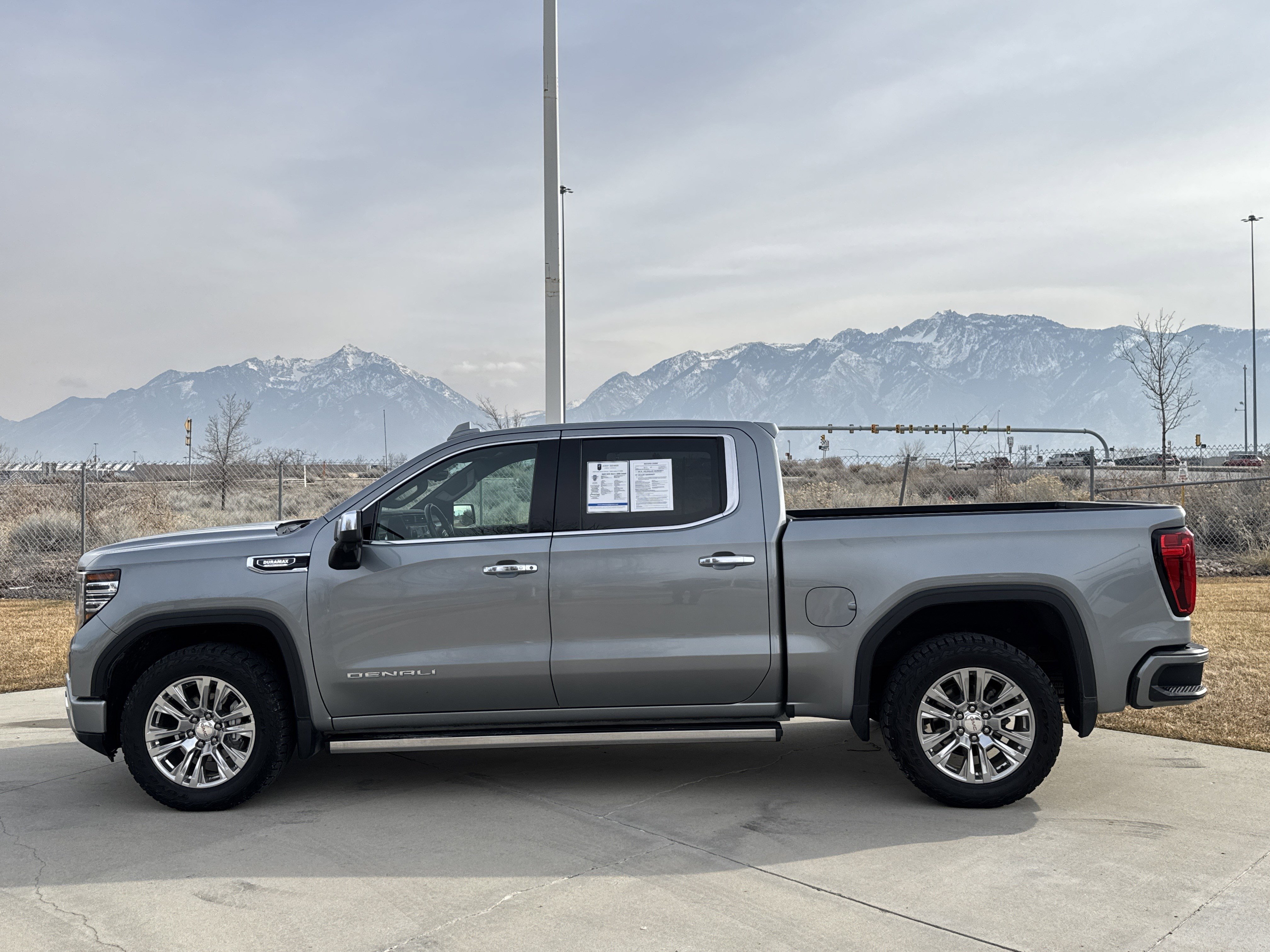 Used 2023 GMC Sierra 1500 Denali w/ Technology Package image 2
