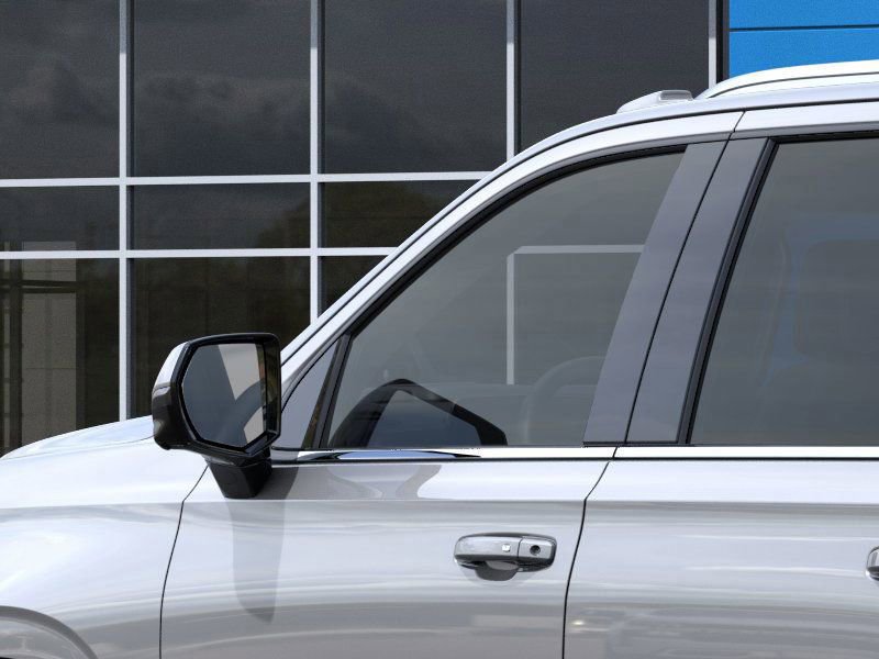 New 2026 Chevrolet Suburban LT image 12