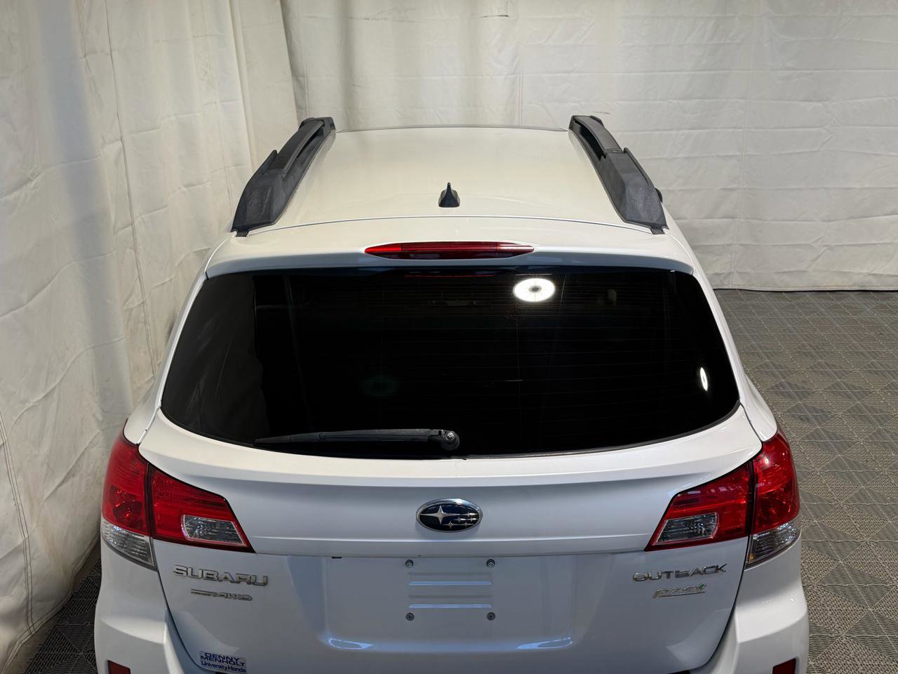 Used 2012 Subaru Outback 2.5i Limited w/ Moonroof Pkg image 7