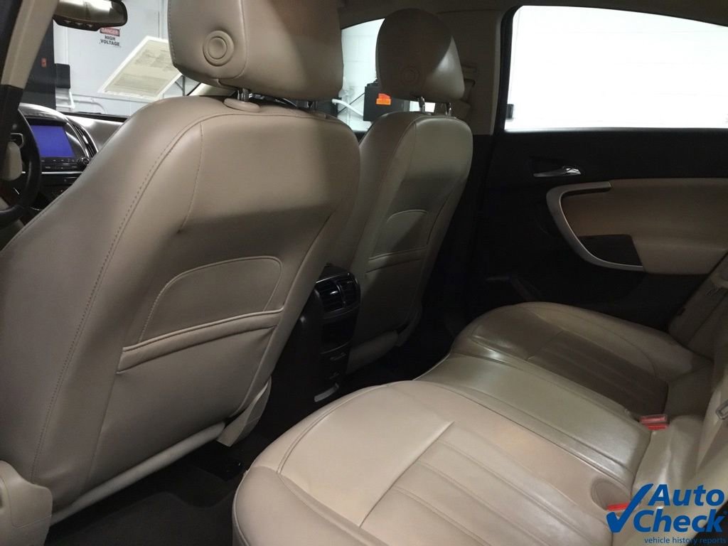 Used 2017 Buick Regal Premium w/ Driver Confidence Package #1 image 28