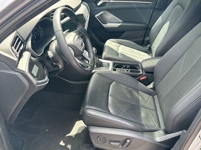 Used 2019 Audi Q3 2.0T Premium w/ Convenience Package AWD/4WD image 9