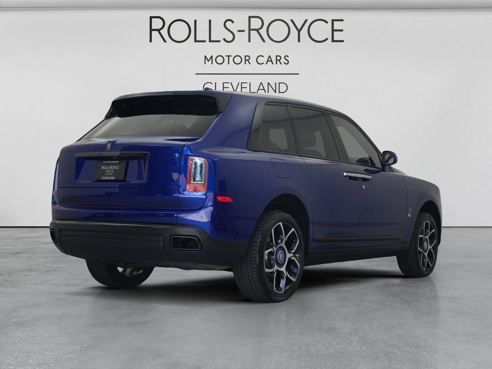 Certified 2021 Rolls-Royce Cullinan Black Badge AWD/4WD image 52