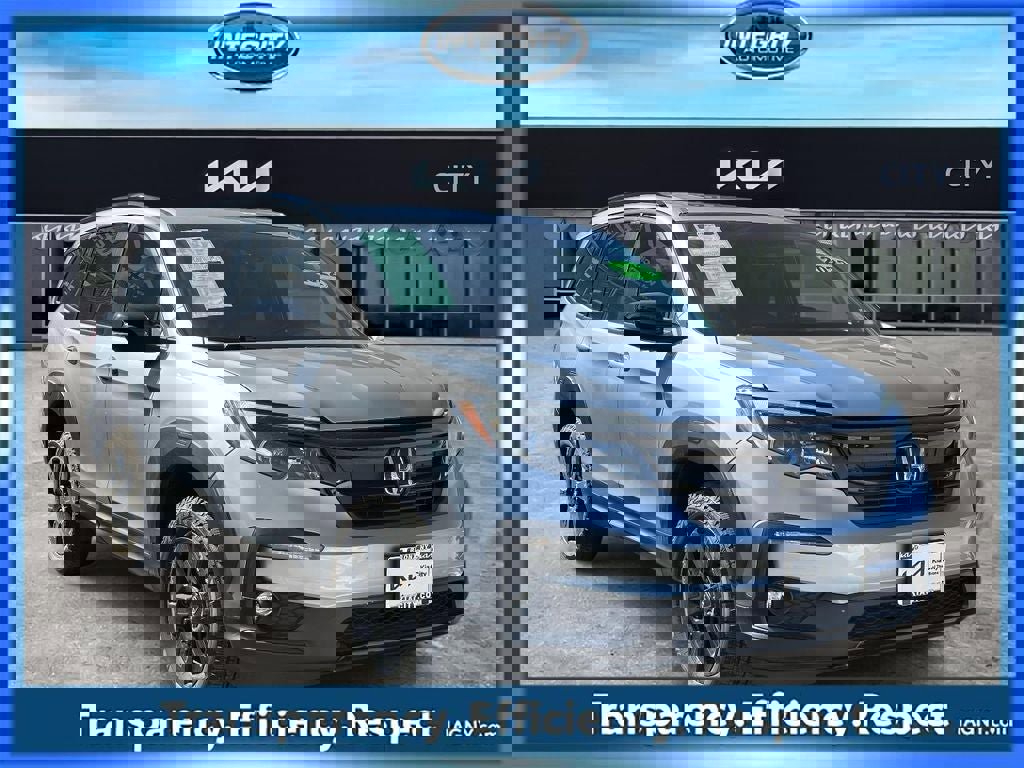 Used 2022 Honda Pilot TrailSport image 1