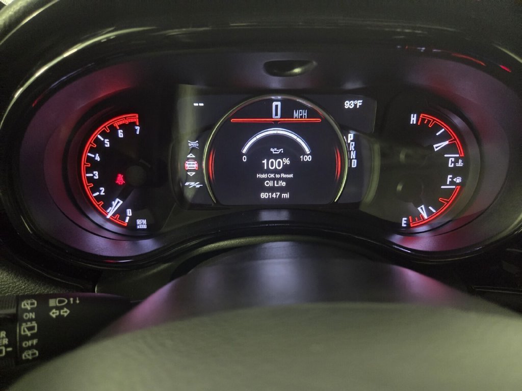 Used 2021 Dodge Durango R/T w/ Blacktop Package RWD image 17