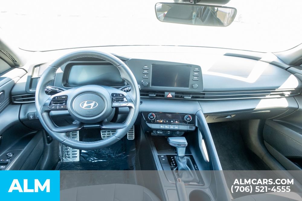 Used 2025 Hyundai Elantra Sport FWD image 24