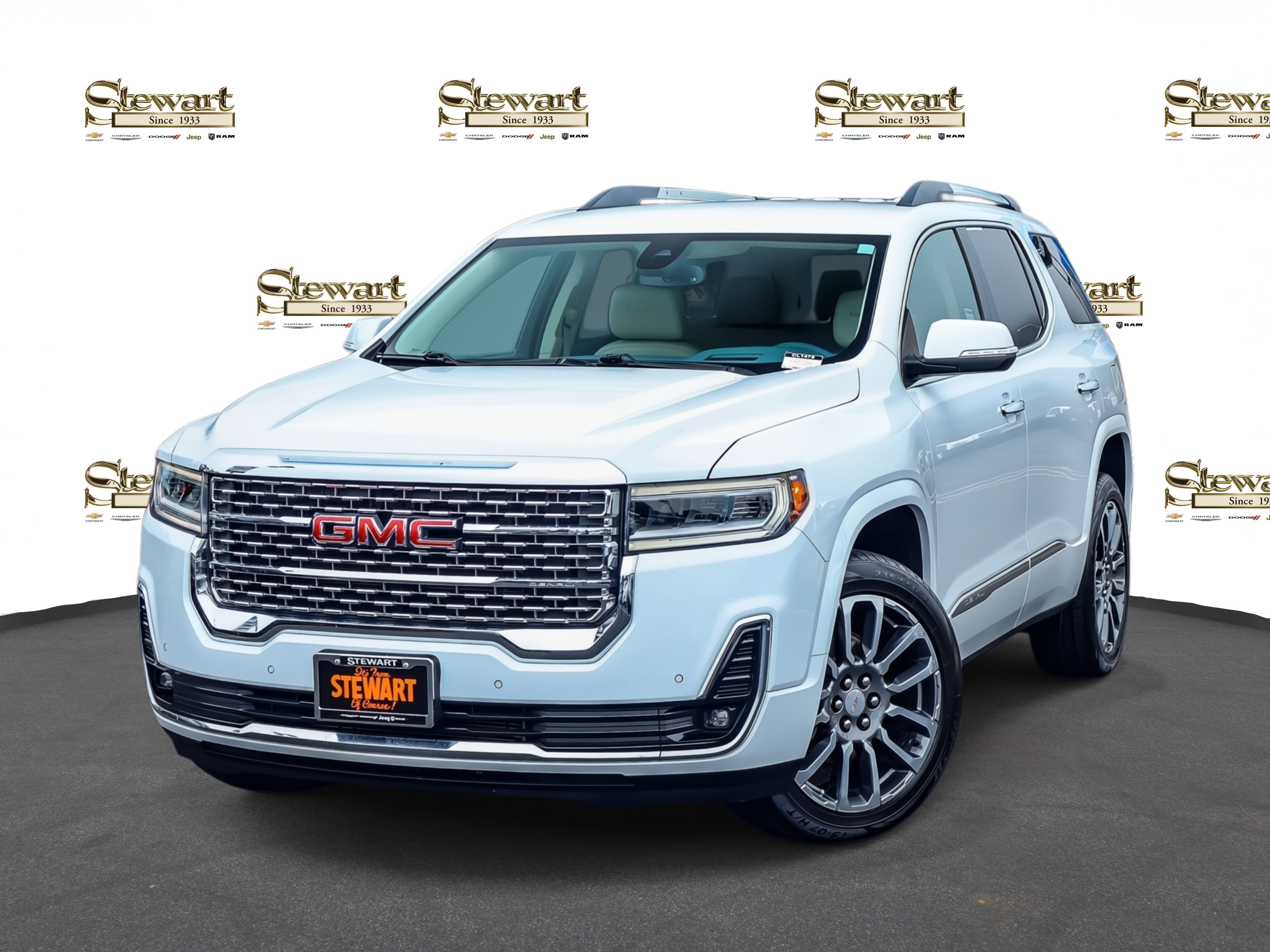 Used 2023 GMC Acadia Denali AWD/4WD image 1