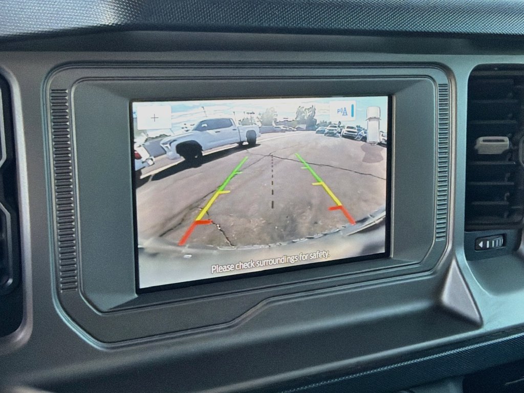 Used 2023 Ford Bronco Outer Banks AWD/4WD image 13