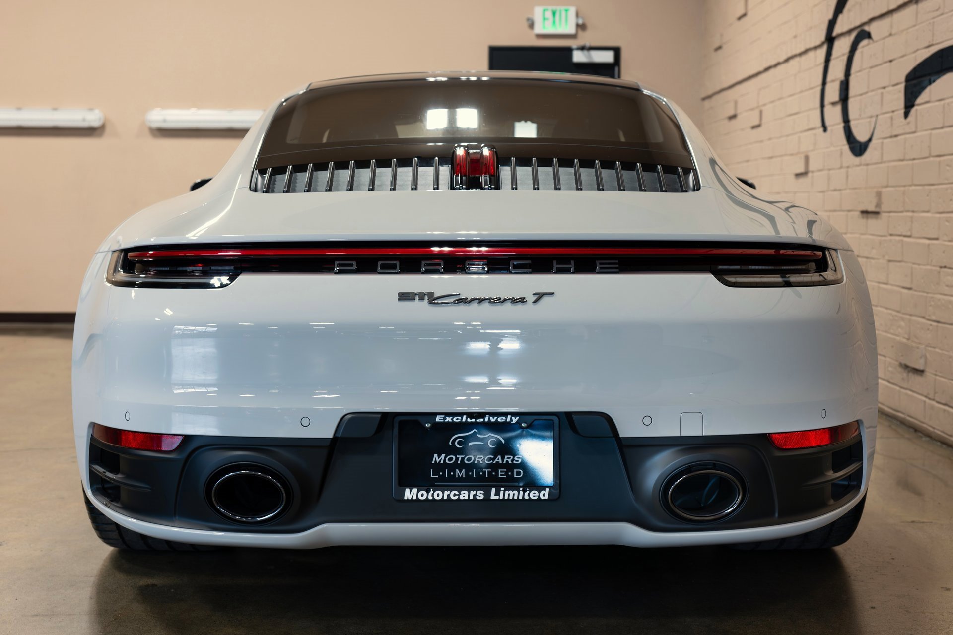 Used 2024 Porsche 911 Carrera T image 7