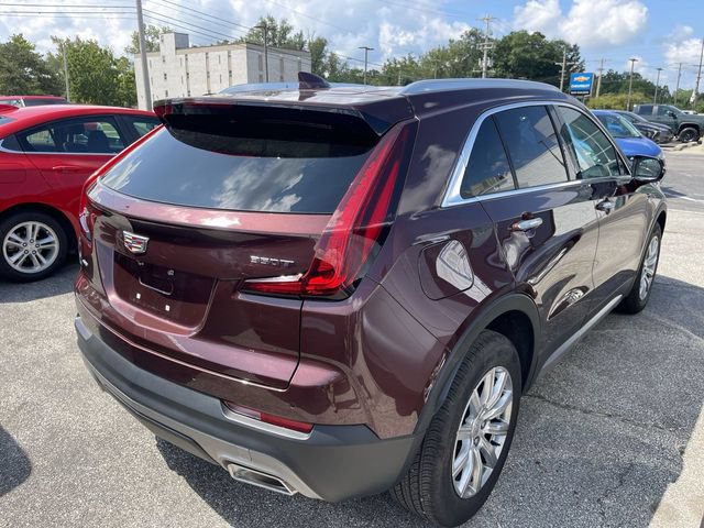 Used 2023 Cadillac XT4 Premium Luxury w/ Technology Package AWD/4WD image 9
