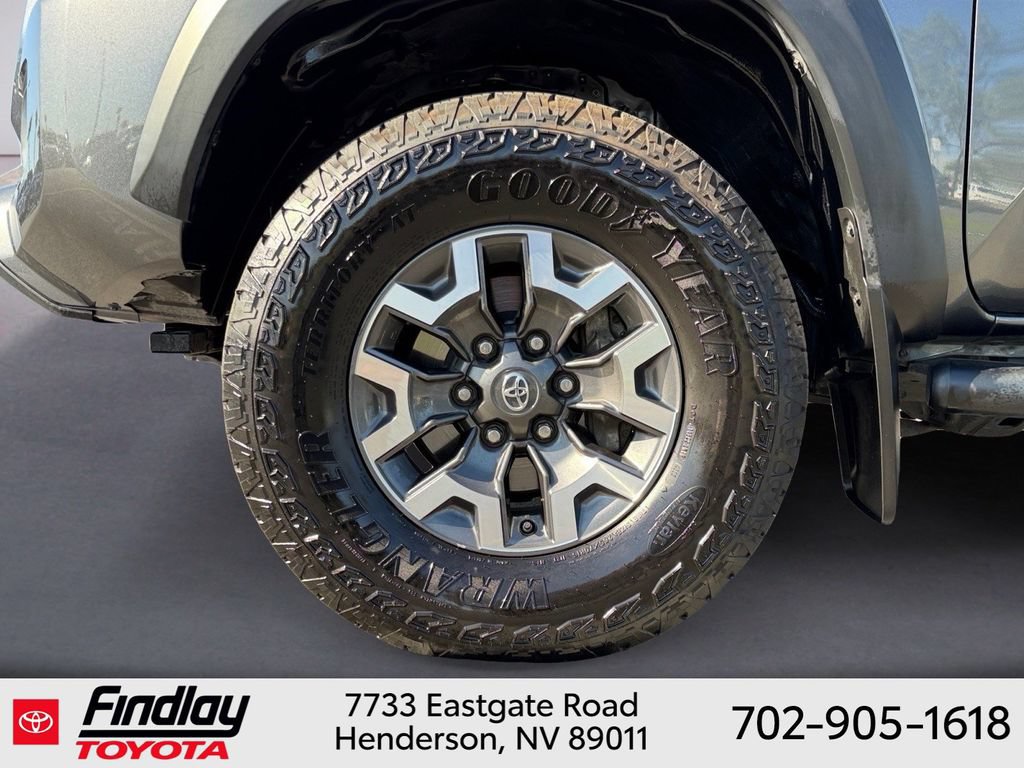Certified 2020 Toyota Tacoma TRD Off-Road w/ TRD Premium Off Road Package AWD/4WD image 12