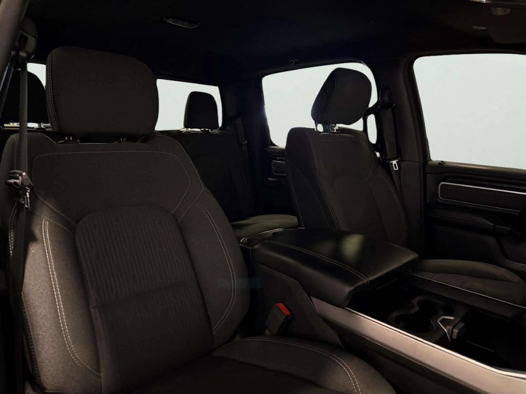 Used 2019 RAM 1500 4x4 Crew Cab Big Horn image 29