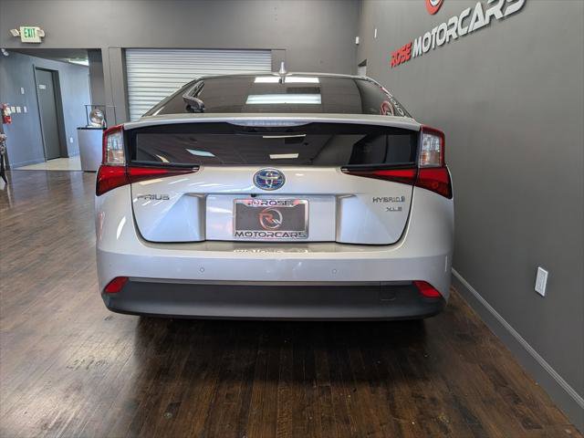 Used 2022 Toyota Prius L Eco image 7