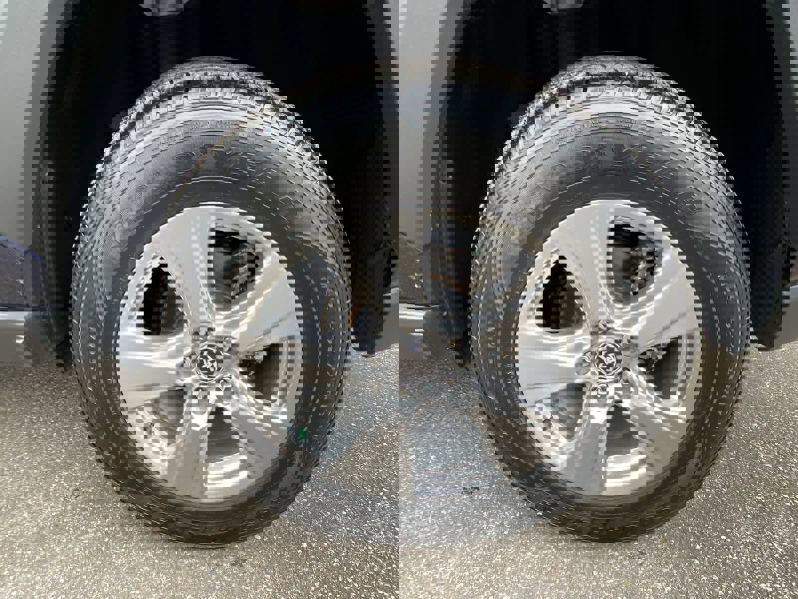 Used 2024 Toyota RAV4 XLE image 15