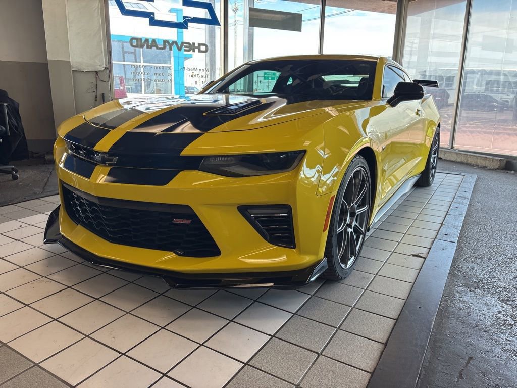 Certified 2017 Chevrolet Camaro SS RWD image 10