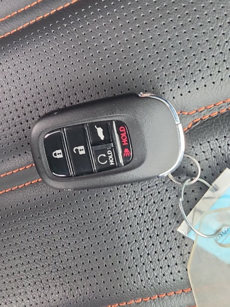 Used 2025 Honda CR-V Sport-L image 35
