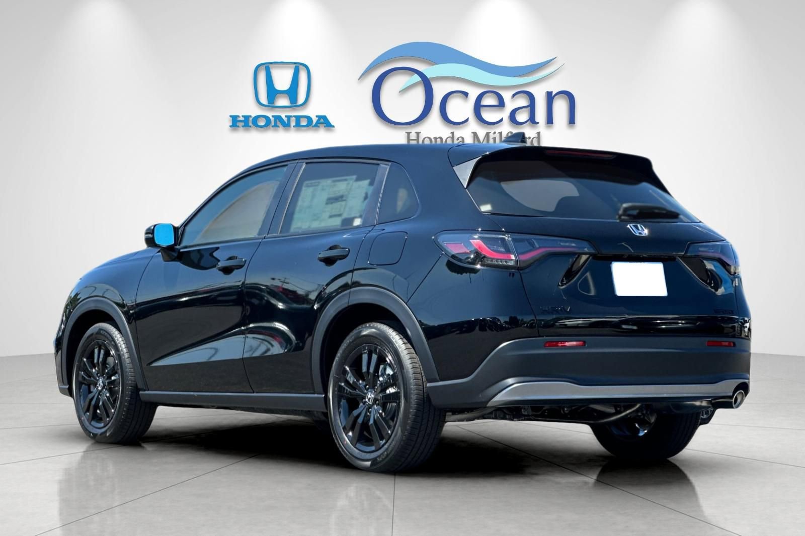 Used 2026 Honda HR-V Sport image 3