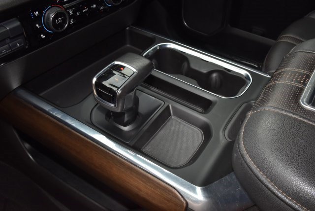 Used 2022 Chevrolet Silverado 1500 High Country w/ High Country Premium Package AWD/4WD image 30