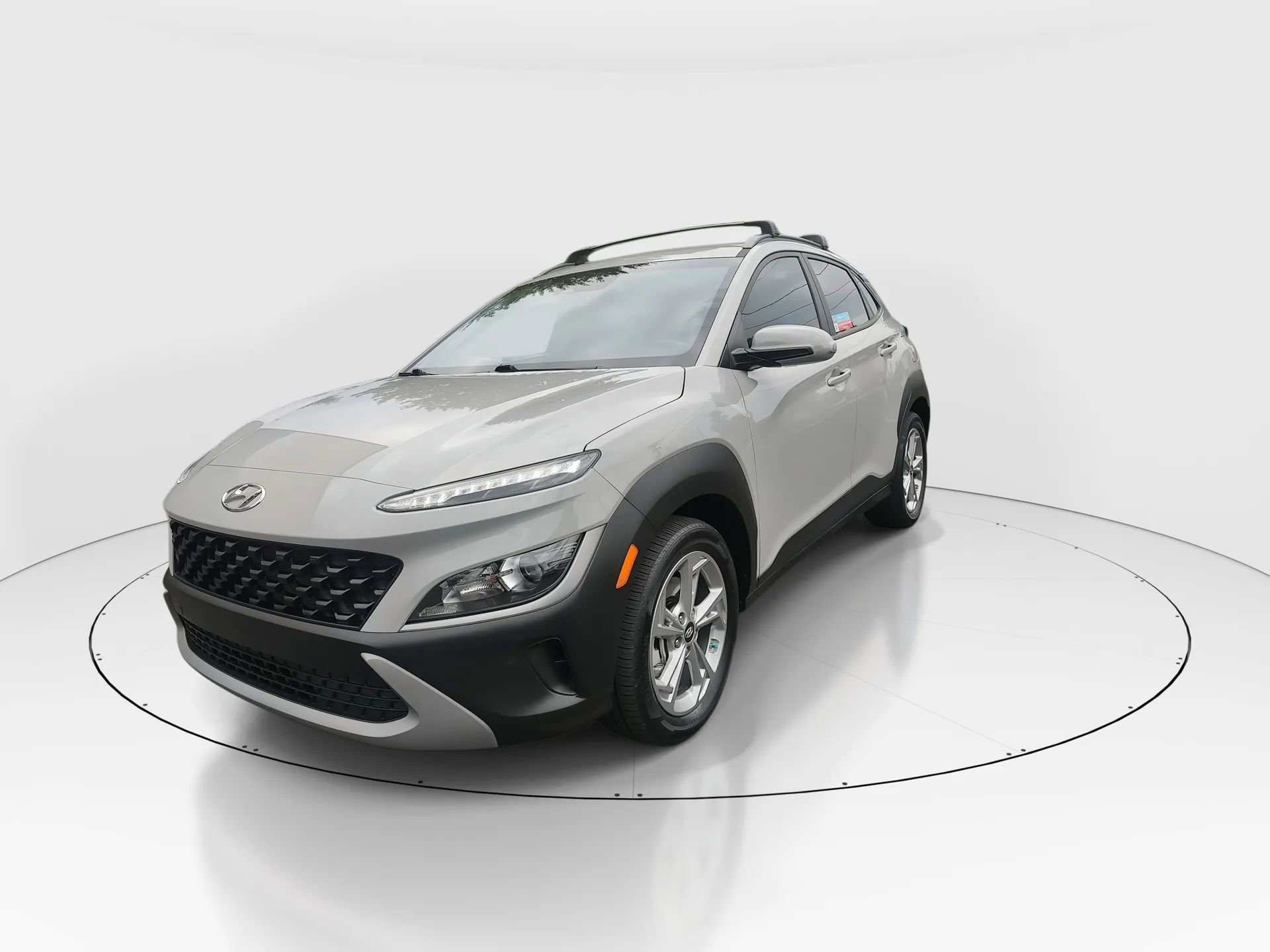 Used 2023 Hyundai Kona SEL image 4