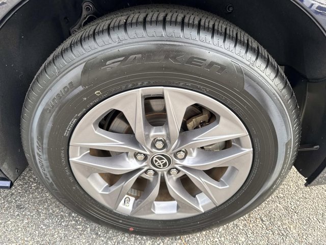 Certified 2023 Toyota Sienna LE w/ LE Plus Package image 30