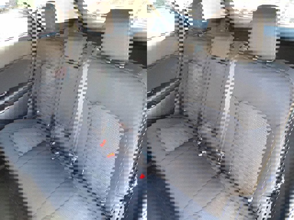 Used 2018 Ford Edge SEL image 21