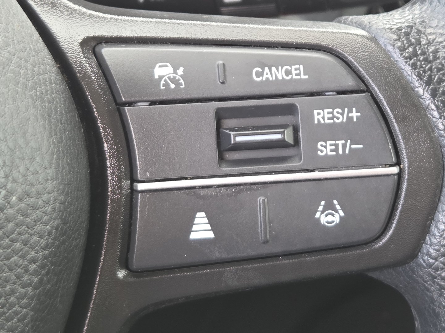 Used 2024 Honda CR-V EX image 8