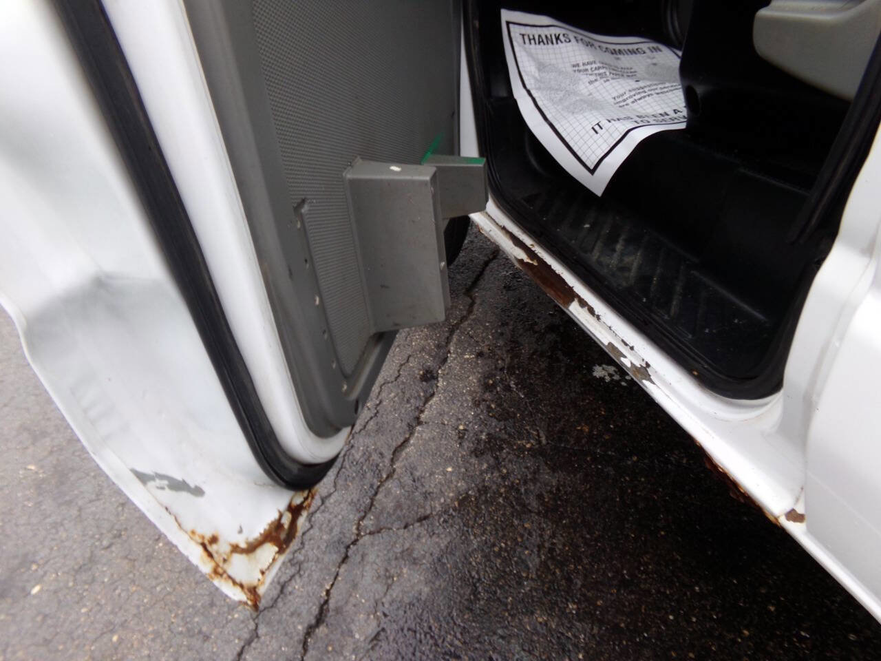 Used 2006 Ford E-250 and Econoline 250 RWD image 52