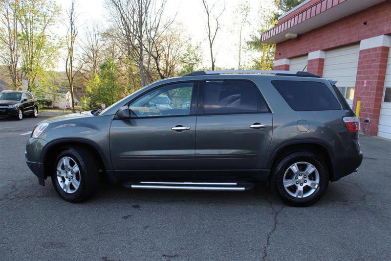 Used 2011 GMC Acadia SLE image 2