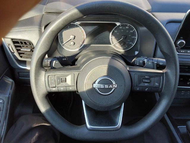 Used 2024 Nissan Rogue S AWD/4WD image 22