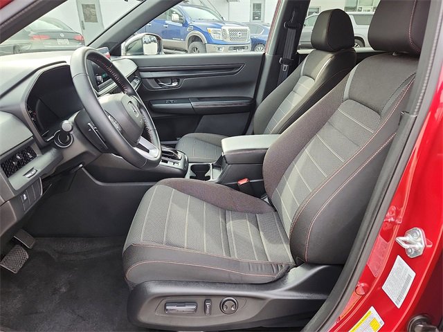 Used 2025 Honda CR-V Sport image 8