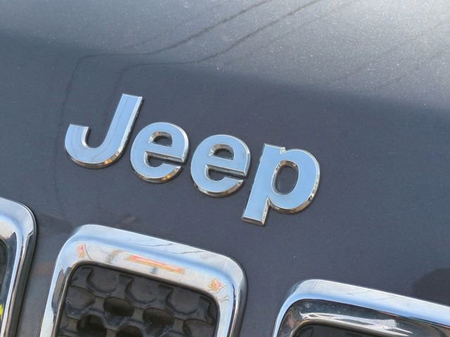 Used 2021 Jeep Cherokee Latitude Plus AWD/4WD image 31