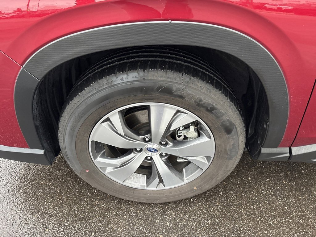 Certified 2025 Subaru Ascent Premium image 8