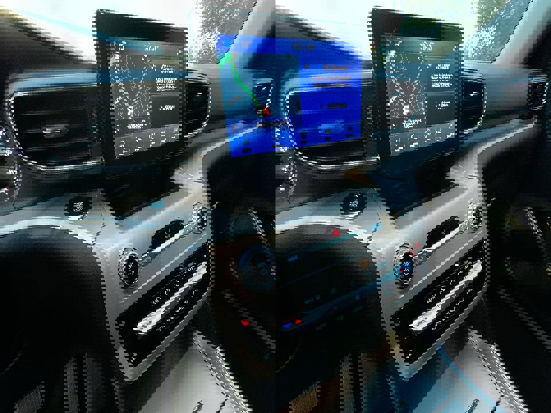 Used 2023 Ford Explorer XLT w/ Equipment Group 202A image 25