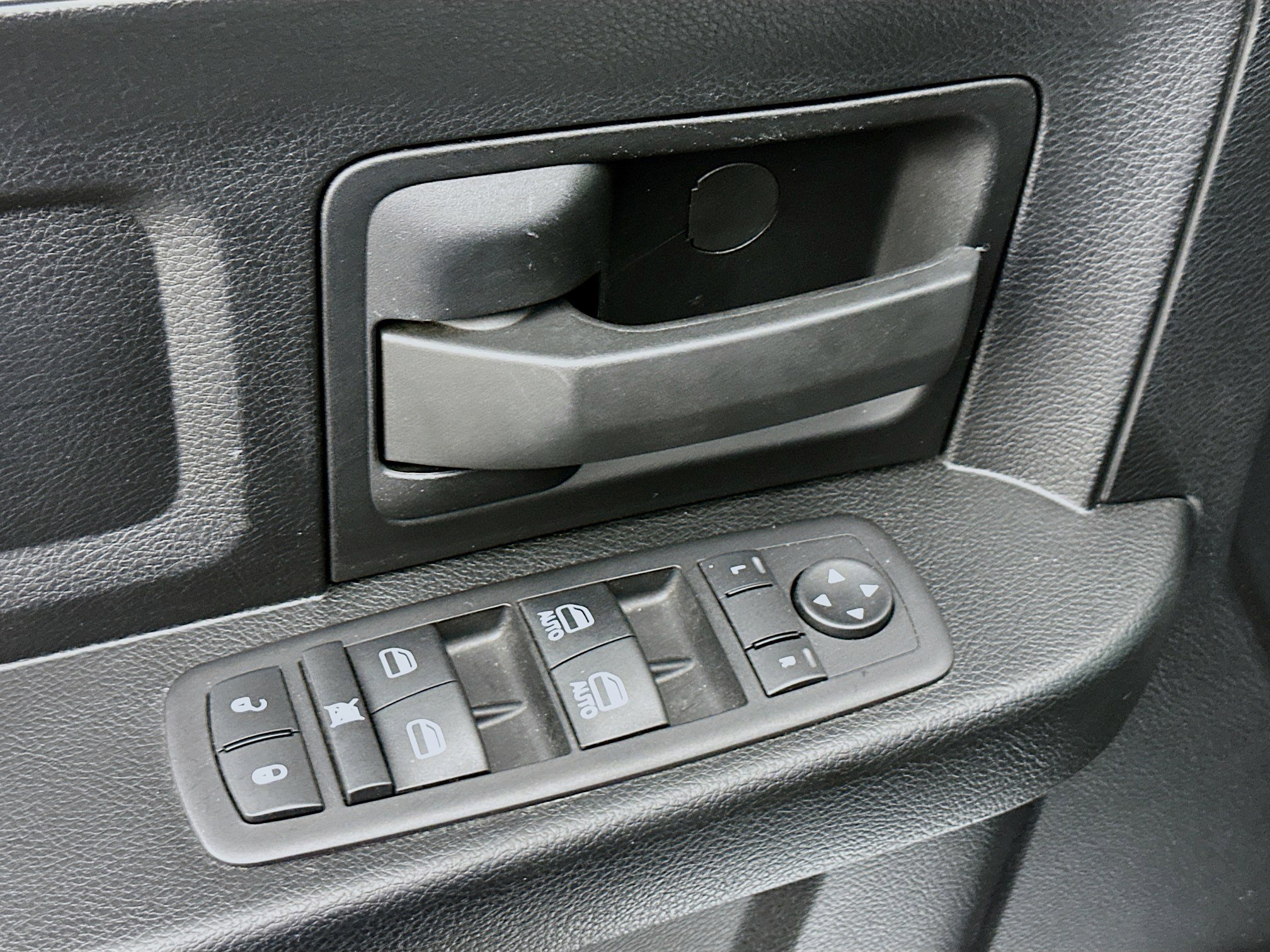 Used 2024 RAM 1500 Tradesman image 15