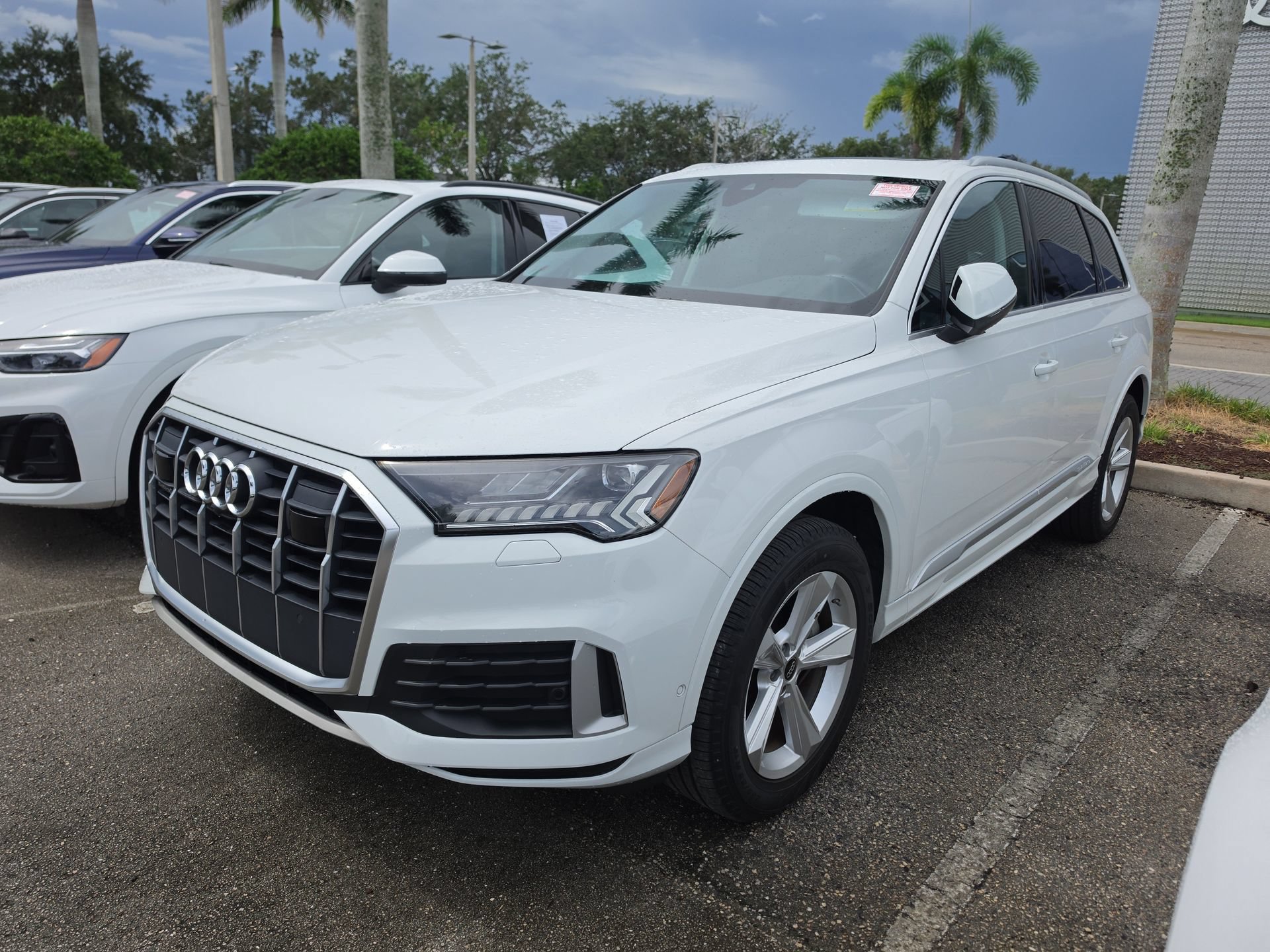 Used 2024 Audi Q7 2.0T Premium Plus w/ Premium Plus Package AWD/4WD image 3
