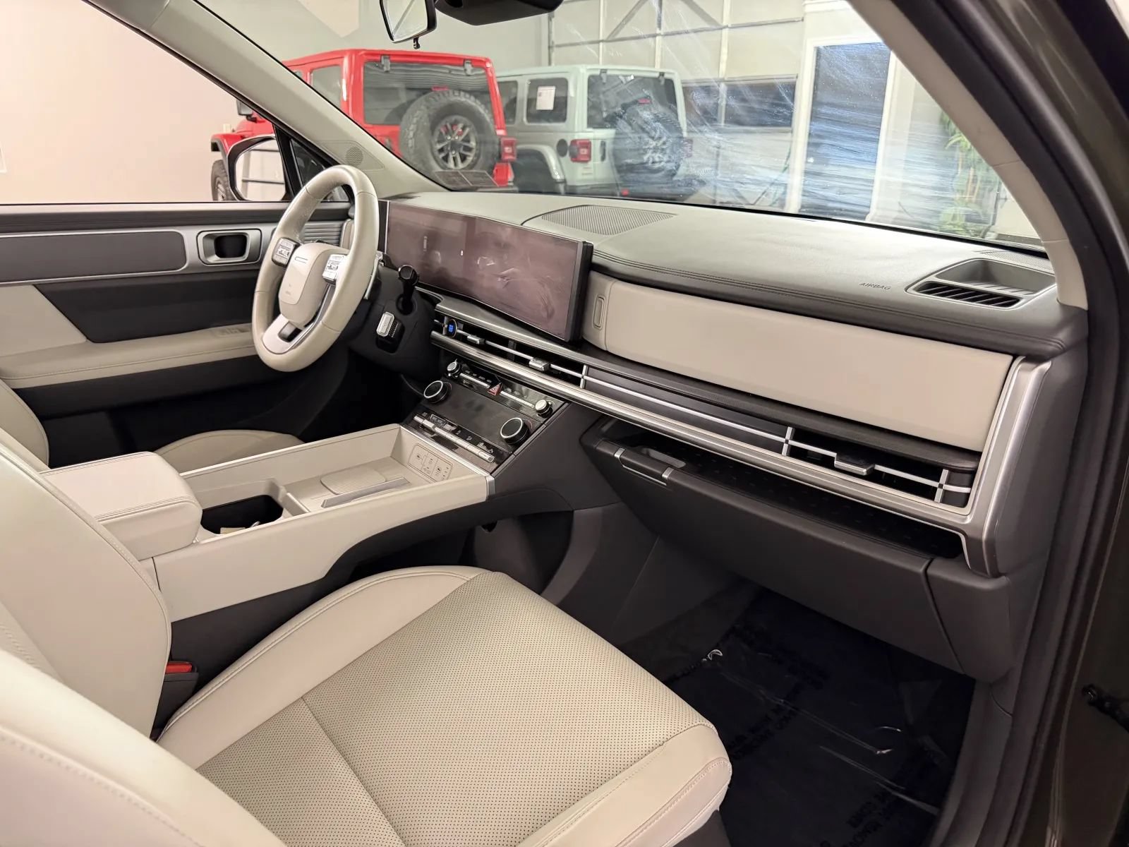 Used 2024 Hyundai Santa Fe SEL AWD/4WD image 35