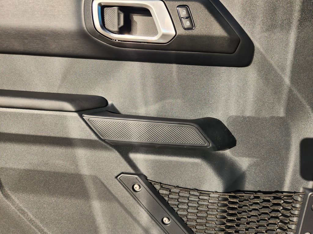 New 2025 Ford Bronco Outer Banks image 15