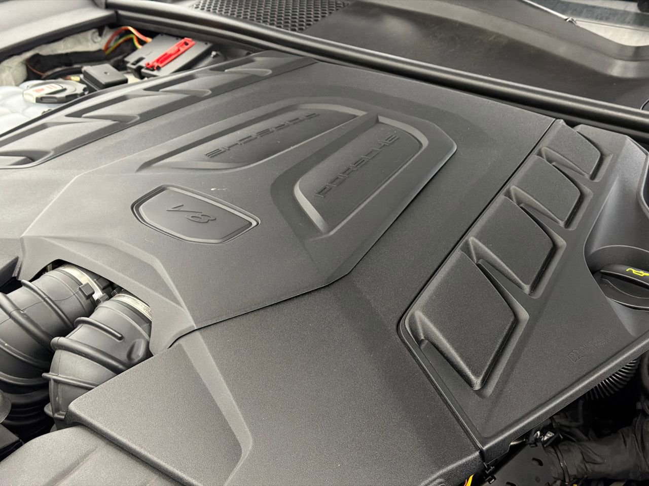 Used 2024 Porsche Cayenne S image 43