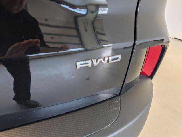 Certified 2024 Ford Escape Platinum AWD/4WD image 35