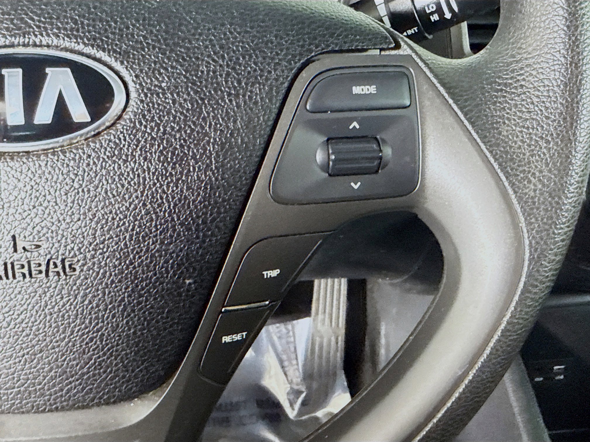 Used 2017 Kia Forte LX image 15